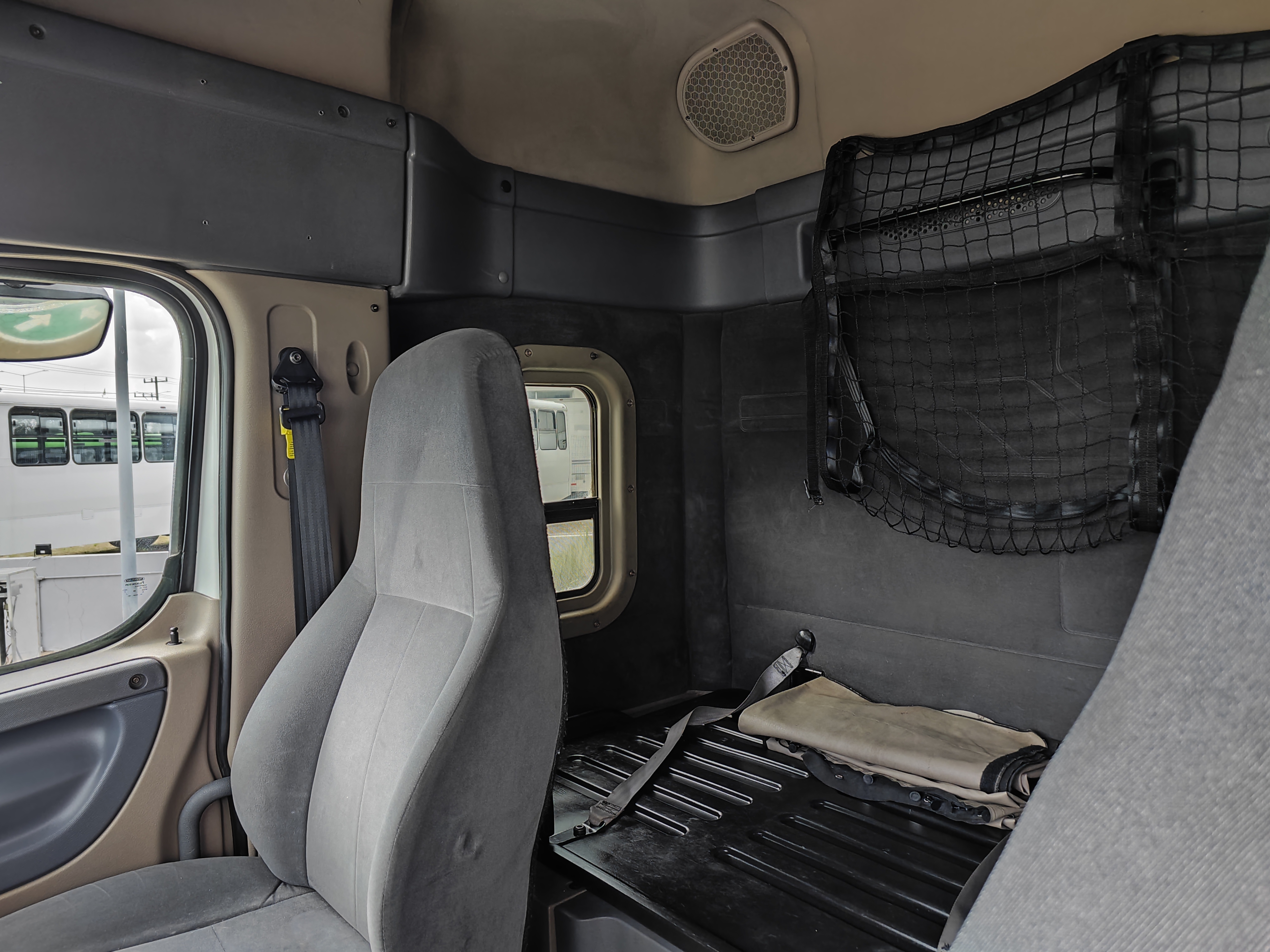 FREIGHTLINER CASCADIA 125 miniatura 12