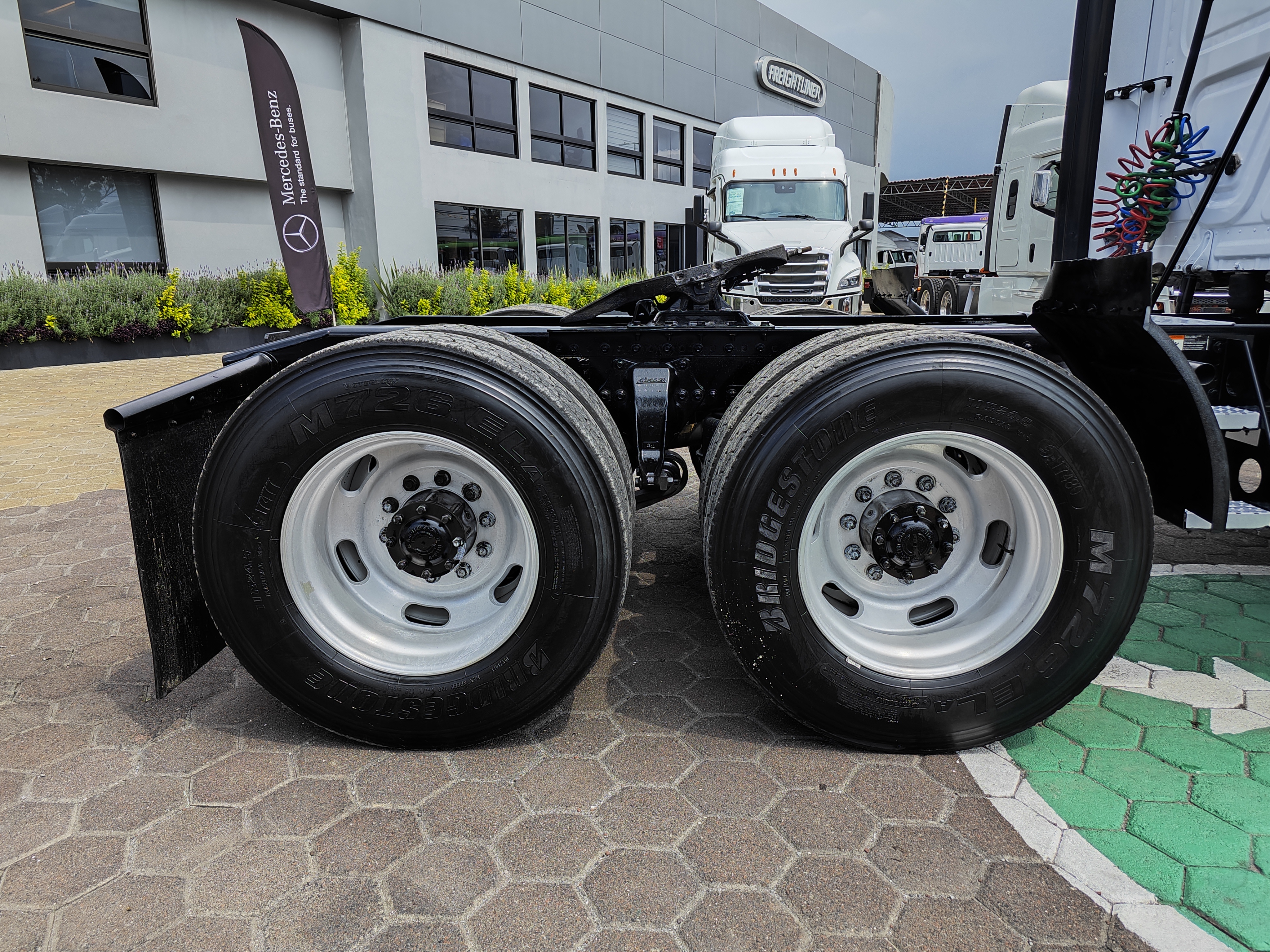 FREIGHTLINER CASCADIA 125 miniatura 6