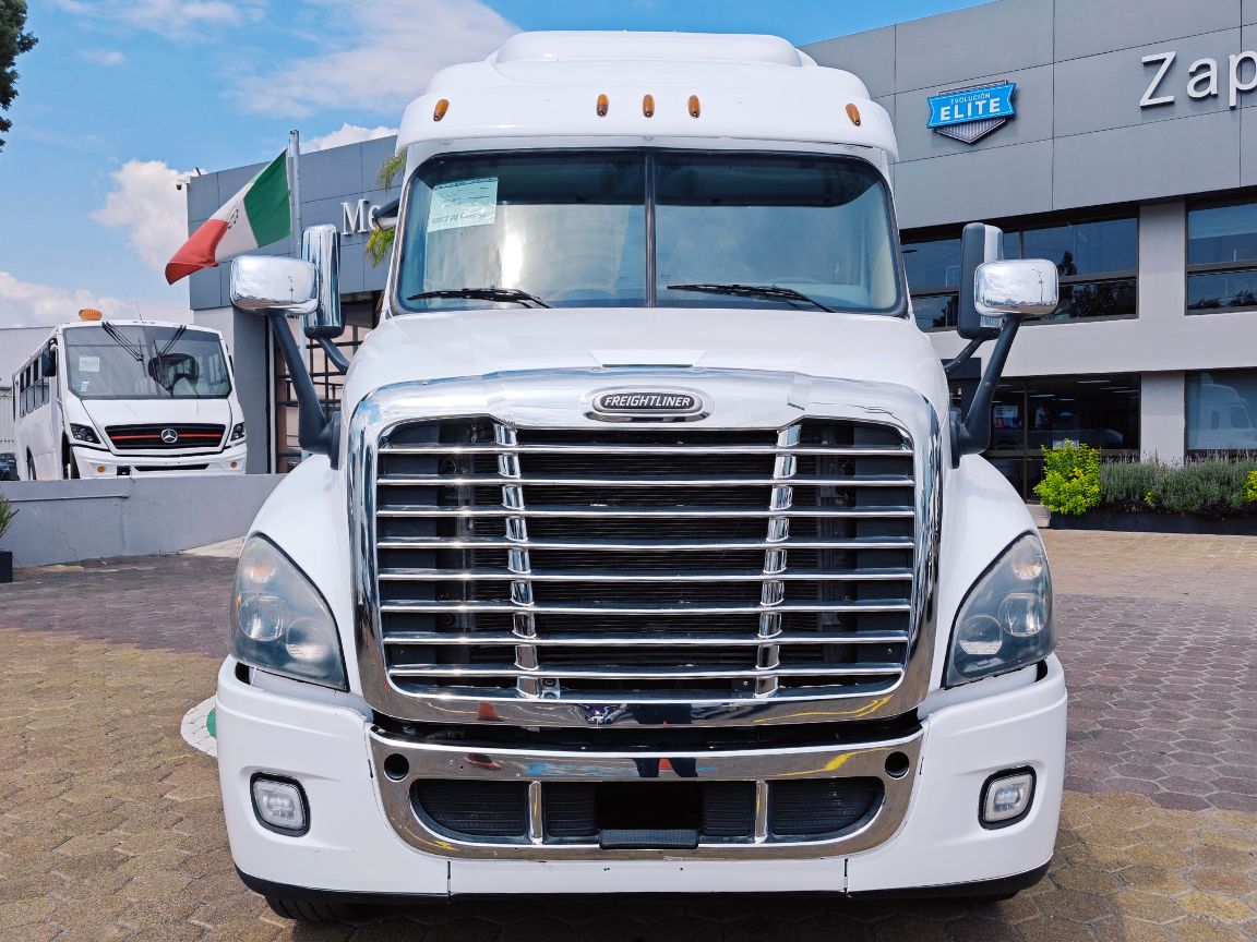 FREIGHTLINER CASCADIA 125 miniatura 3