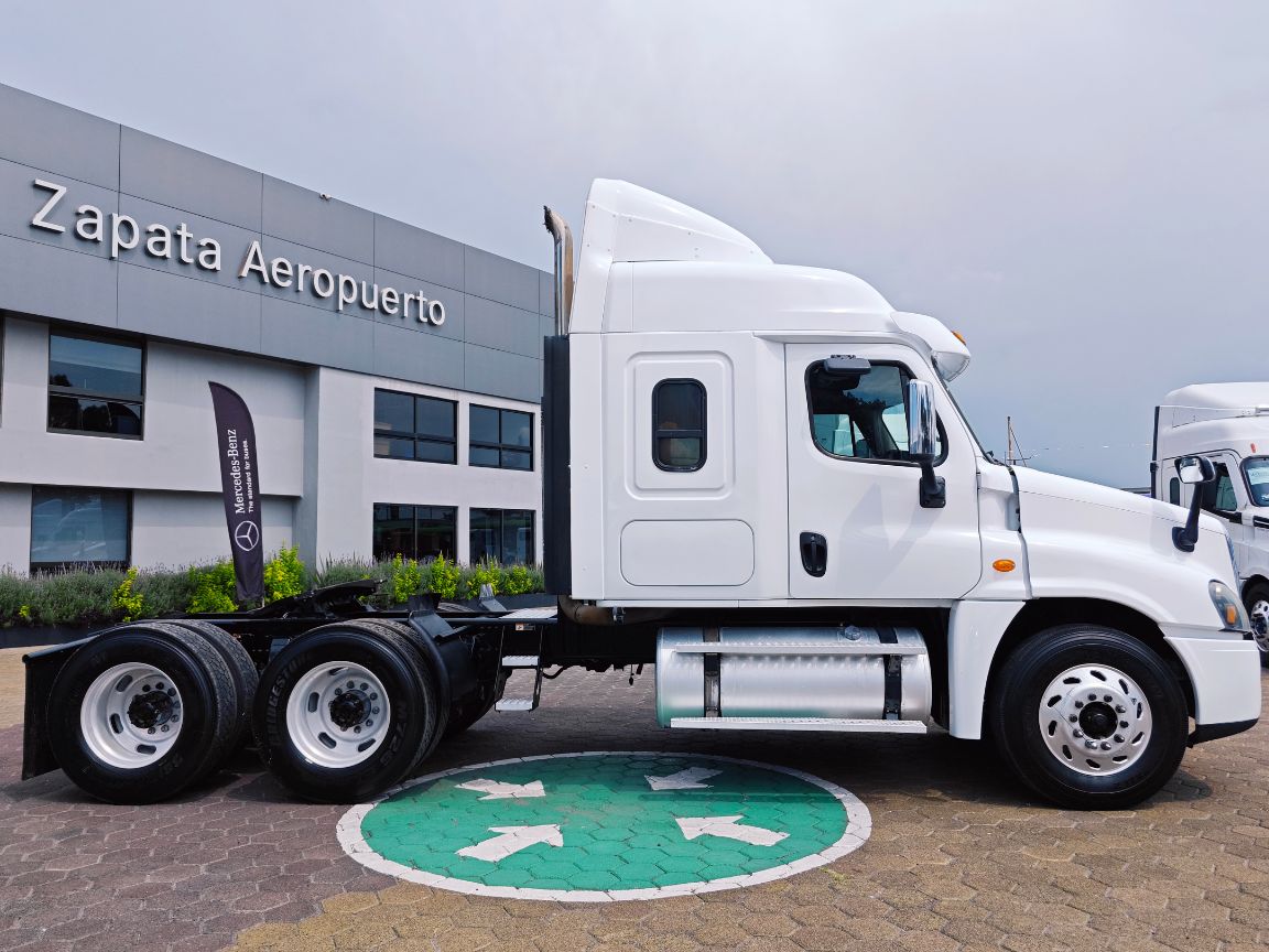 FREIGHTLINER CASCADIA 125 miniatura 16